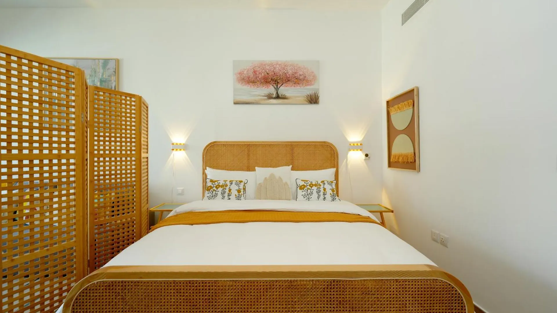 Studio Apartment With Beautiful View Αμπού Ντάμπι