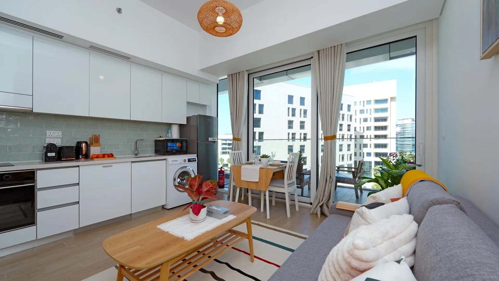 Studio Apartment With Beautiful View Αμπού Ντάμπι 0*,