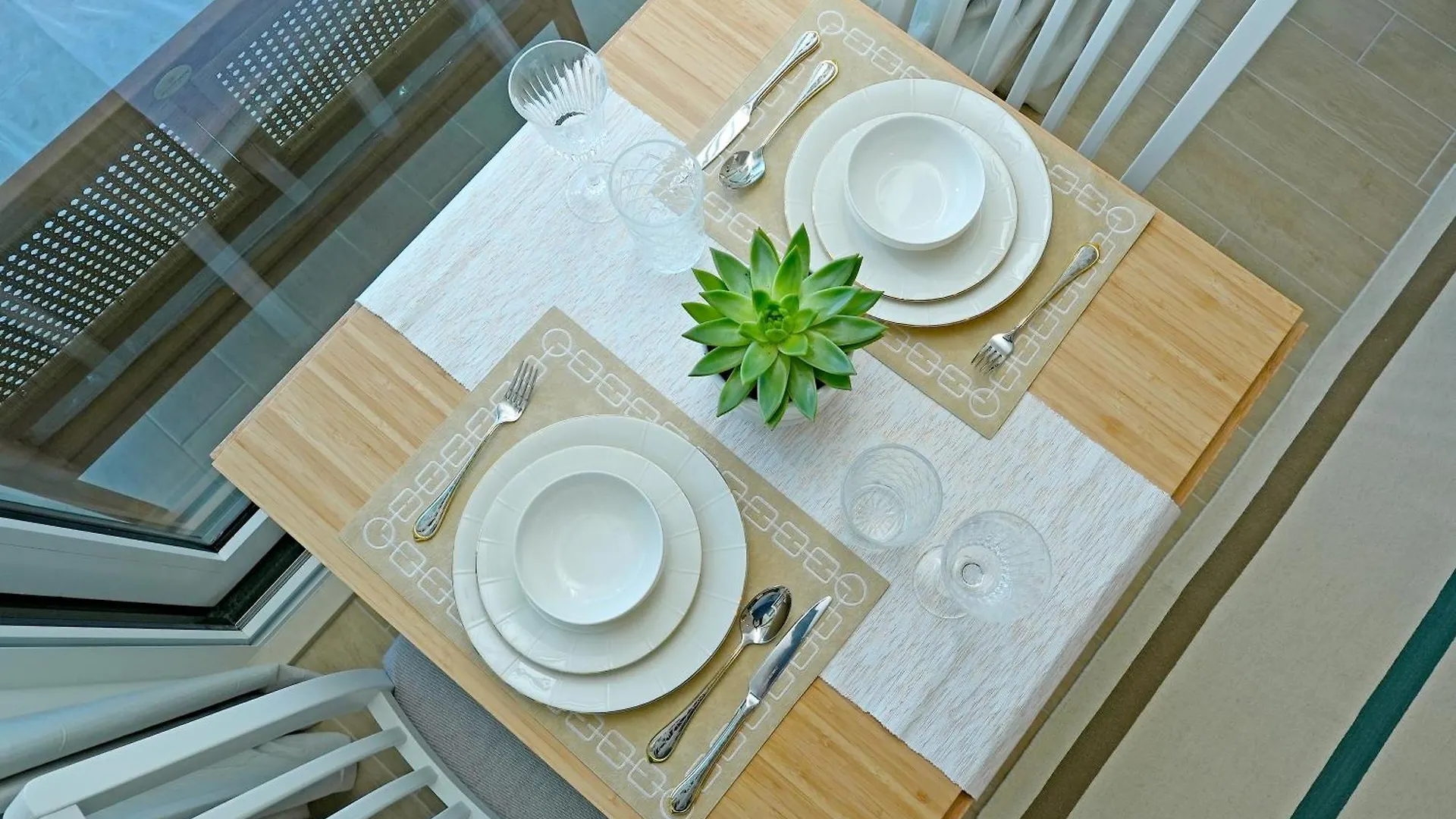 Studio Apartment With Beautiful View Αμπού Ντάμπι