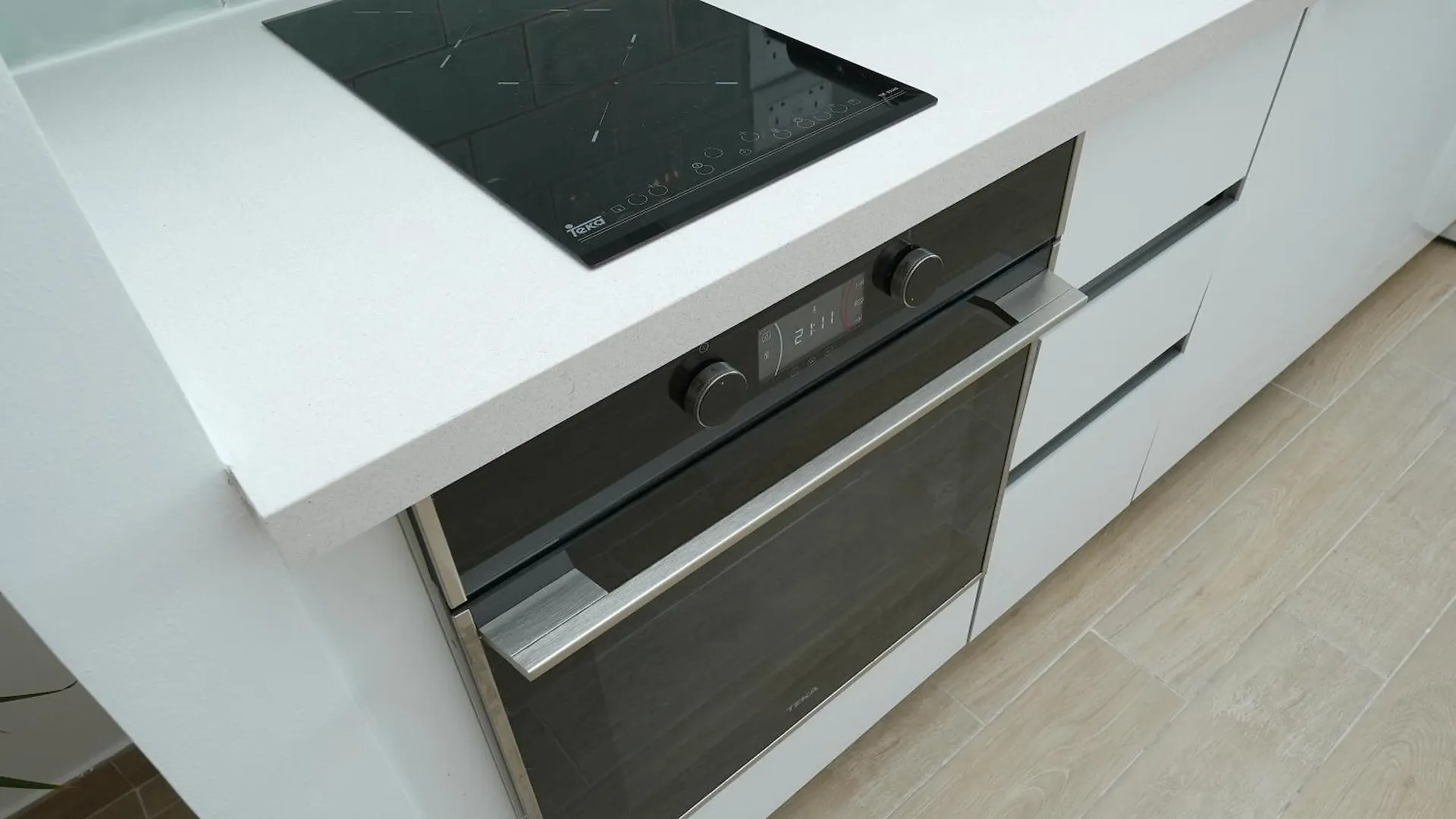Studio Apartment With Beautiful View Αμπού Ντάμπι